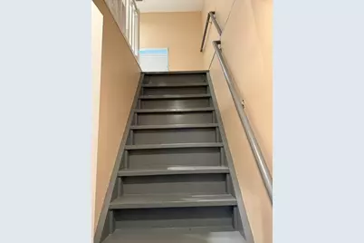 3127 N Ashland Avenue #C1, Chicago, IL 60657 - Photo 5