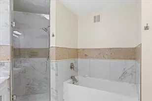 420 E Waterside Dr, Chicago, IL 60601 - Photo 15