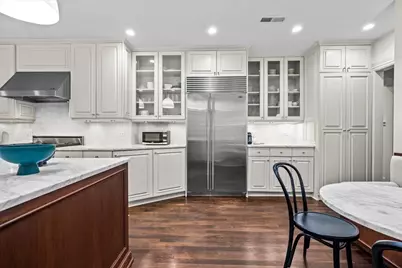 1201 N Astor Street #2W, Chicago, IL 60610 - Photo 15