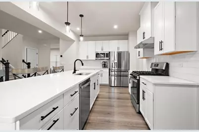 319 Atkinson Drive, Sugar Grove, IL 60554 - Photo 9