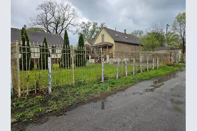 11920 S Calumet Avenue, Chicago, IL 60628 - Photo 17