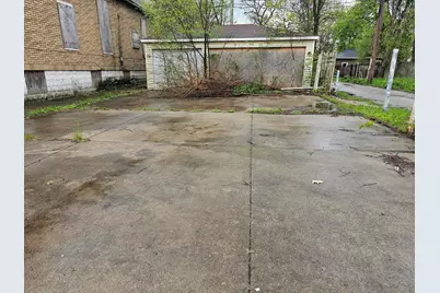 11920 S Calumet Avenue, Chicago, IL 60628 - Photo 11