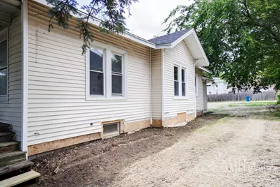 360 S Elm Avenue, Kankakee, IL 60901 - Photo 3