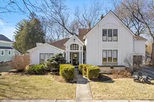 804 Dow Ave, Geneva, IL 60134 - Photo 1