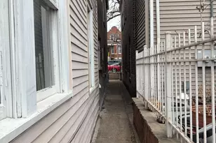 1633 W 38th St, Chicago, IL 60609 - Photo 27