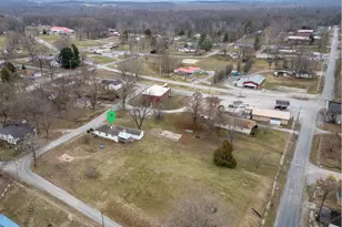 107 N Seminary St, Creal Springs, IL 62922 - Photo 13