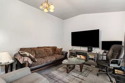 1433 Burnham Avenue, Calumet City, IL 60409 - Photo 3