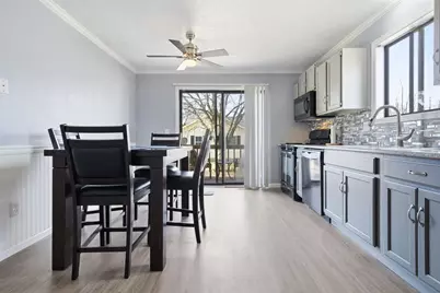 1609 Beech Street #B, Normal, IL 61761 - Photo 25