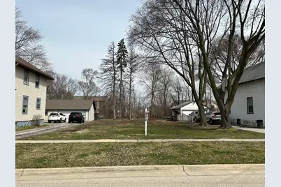 [Address not provided], Libertyville, IL 60048 - Photo 1