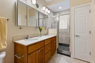 1249 N Wolcott Ave, Chicago, IL 60622 - Photo 17