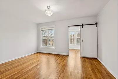 2018 W Birchwood Avenue, Chicago, IL 60645 - Photo 3