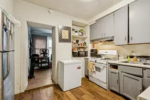 2018 W Birchwood Ave, Chicago, IL 60645 - Photo 45