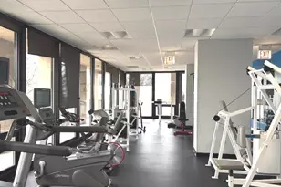 6700 S South Shore Dr, Chicago, IL 60649 - Photo 7