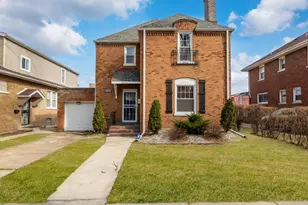 7931 S Paxton Ave, Chicago, IL 60617 - Photo 1