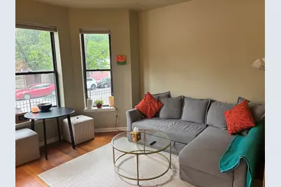 902 W Grace Street #1, Chicago, IL 60613 - Photo 3