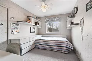 [Address not provided], Skokie, IL 60076 - Photo 19