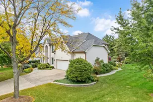 15W601 81st St, Burr Ridge, IL 60527 - Photo 39