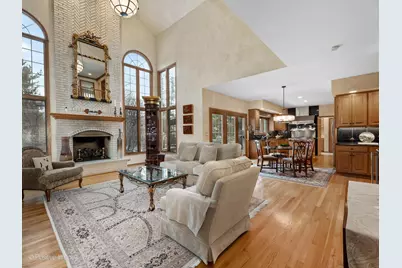 15W601 81st Street, Burr Ridge, IL 60527 - Photo 5