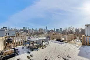 1329 W Chicago Ave, Chicago, IL 60642 - Photo 23