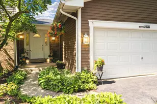 13310 N Red Coat Dr, Lemont, IL 60439 - Photo 3
