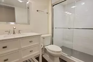 2139 W Belmont Ave, Chicago, IL 60618 - Photo 5