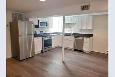 2139 W Belmont Avenue #G, Chicago, IL 60618 - Photo 3