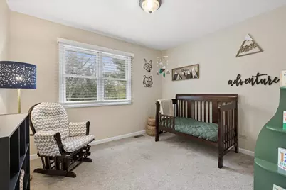 306 Lorraine Drive, Crystal Lake, IL 60012 - Photo 23