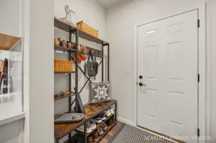 1245 Josiah Rd, Naperville, IL 60563 - Photo 13