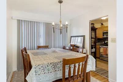 135 Ridge Avenue #1W, Evanston, IL 60202 - Photo 7