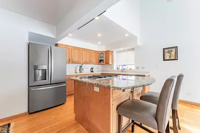 187 Hilltop Drive, Lake in the Hills, IL 60156 - Photo 39