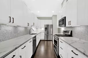 550 W Fulton St, Chicago, IL 60661 - Photo 9