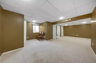 21564 W Sarah Dr, Lake Villa, IL 60046 - Photo 11