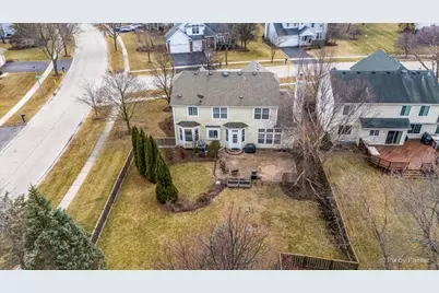 18500 W Aspen Court, Grayslake, IL 60030 - Photo 39