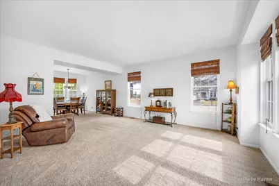 18500 W Aspen Court, Grayslake, IL 60030 - Photo 7