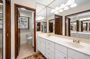 1132 Pine Tree Ln, Libertyville, IL 60048 - Photo 17