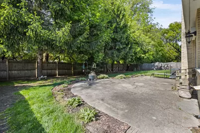 1132 Pine Tree Lane, Libertyville, IL 60048 - Photo 27