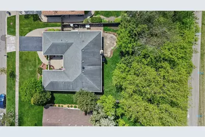 1132 Pine Tree Lane, Libertyville, IL 60048 - Photo 31