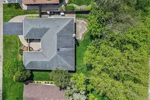 1132 Pine Tree Ln, Libertyville, IL 60048 - Photo 31
