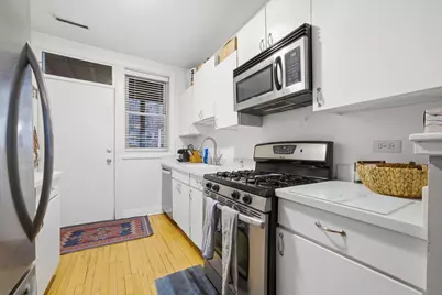 737 W Belden Avenue #E, Chicago, IL 60614 - Photo 7