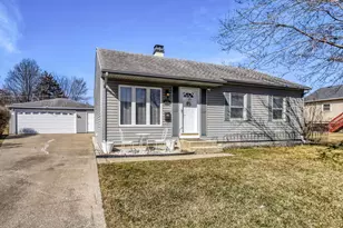1576 Gerald Ave, Glendale Heights, IL 60139 - Photo 1