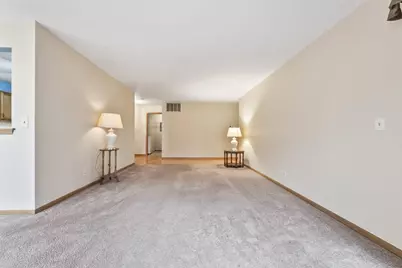 901 Butternut Lane #A, Mount Prospect, IL 60056 - Photo 5