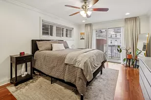 3217 N Wilton Ave, Chicago, IL 60657 - Photo 9