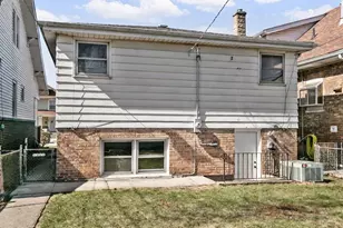 5445 S 73rd Ave, Summit, IL 60501 - Photo 3