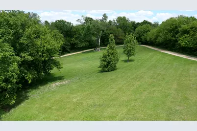 2346 W Longhollow Road, Elizabeth, IL 61028 - Photo 3