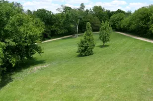 2346 W Longhollow Rd, Elizabeth, IL 61028 - Photo 3