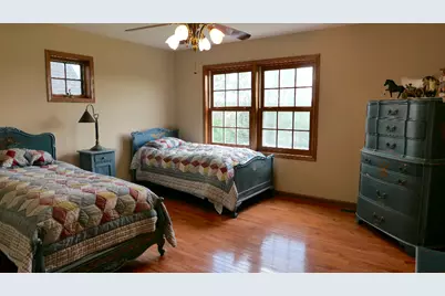 2346 W Longhollow Road, Elizabeth, IL 61028 - Photo 39