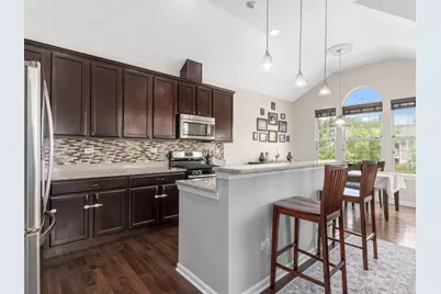 [Address not provided], Naperville, IL 60540 - Photo 5