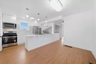 40 W 81st St, Chicago, IL 60620 - Photo 9