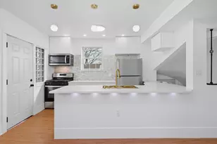 40 W 81st St, Chicago, IL 60620 - Photo 9