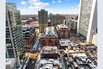 525 W Superior Street #623, Chicago, IL 60654 - Photo 27